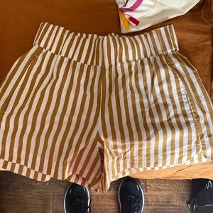 AYR XS Gold Striped Shorts